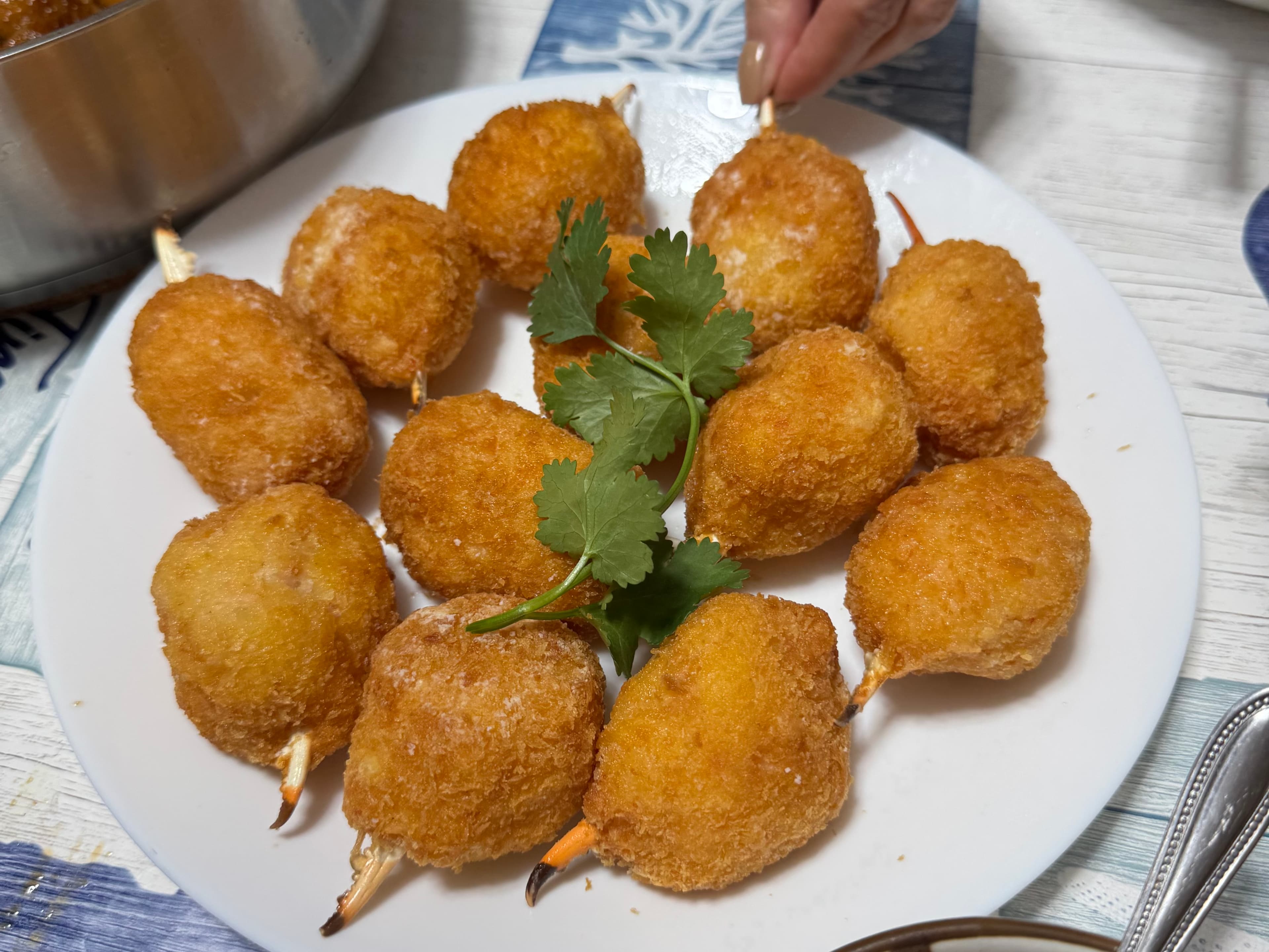 Deep-fried crab claws