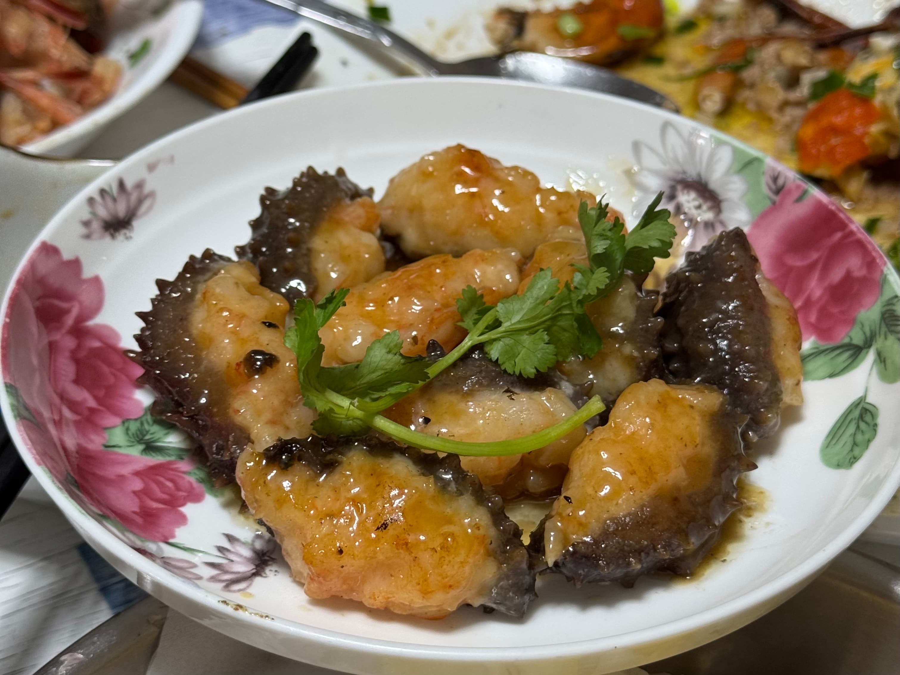 Sea cucumber with prawn paste